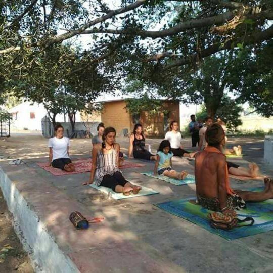 Hippie Land Nature Stay Hampi Exterior photo