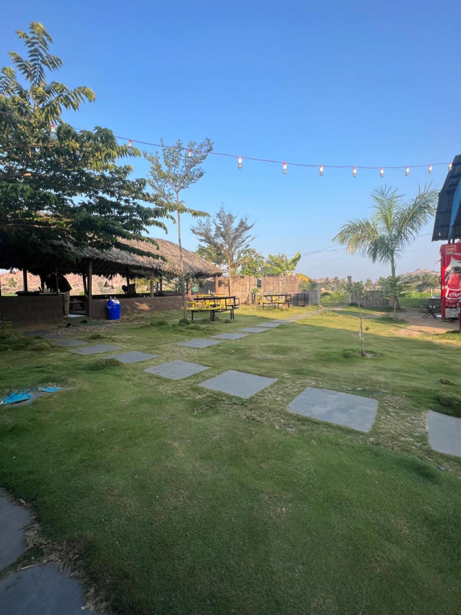 Hippie Land Nature Stay Hampi Exterior photo