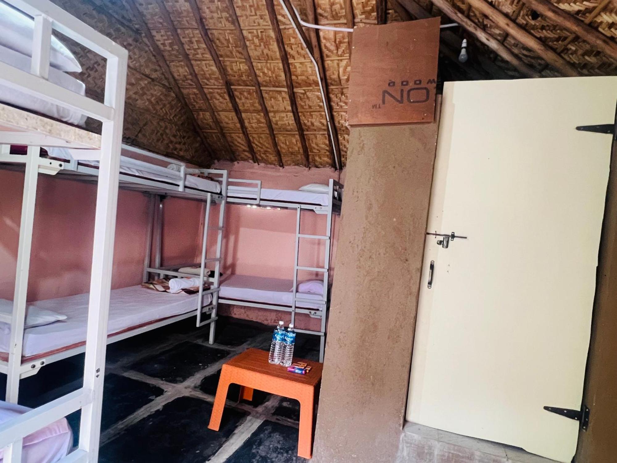 Hippie Land Nature Stay Hampi Room photo