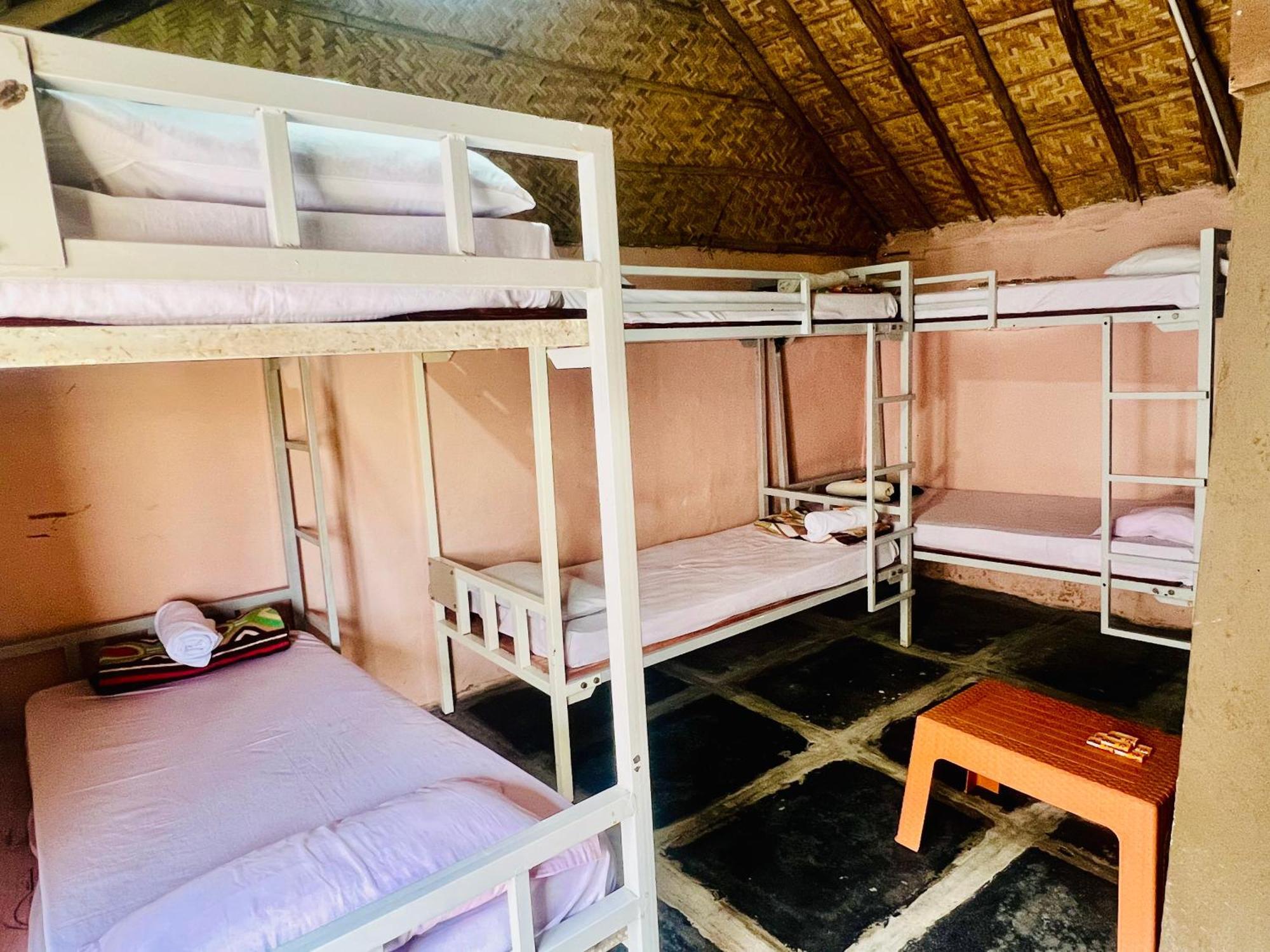 Hippie Land Nature Stay Hampi Room photo