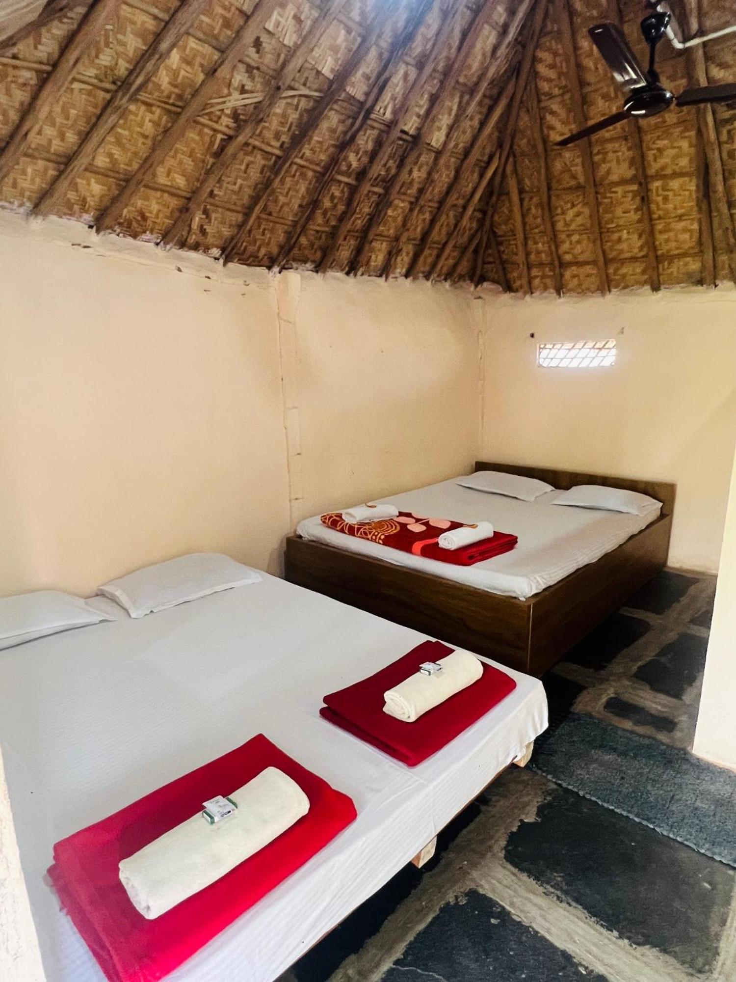 Hippie Land Nature Stay Hampi Exterior photo
